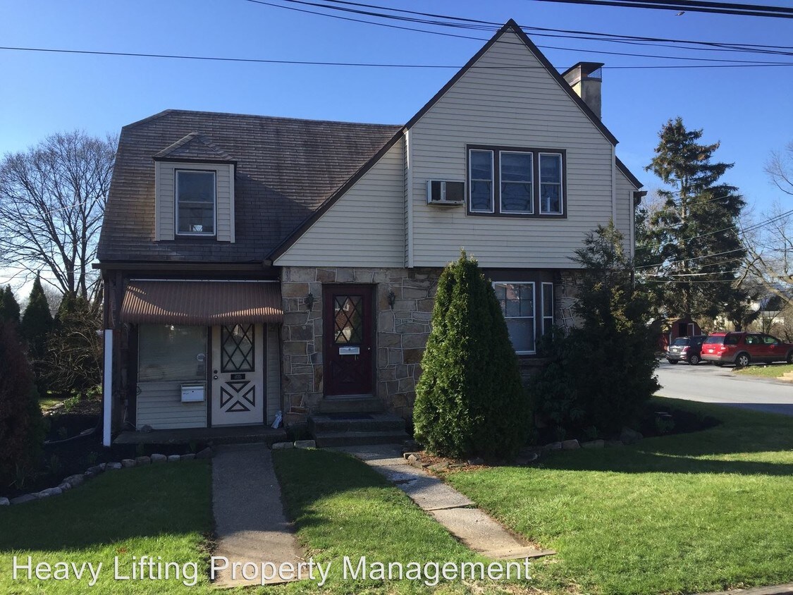 Primary Photo - 3 br, 2 bath House - 4901 Locust Lane
