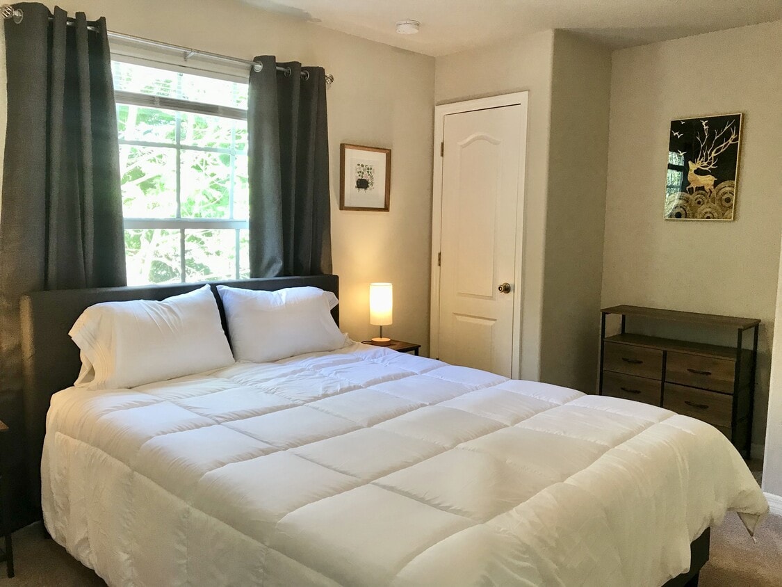 2151 Harrison St, Titusville, FL 32780 Townhome Rentals in Titusville