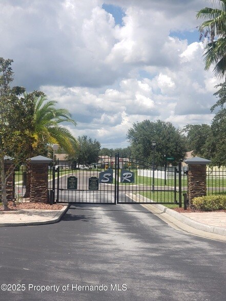 Building Photo - 15206 Copper Loop