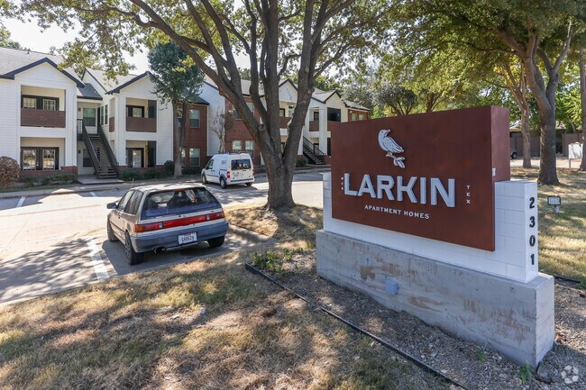 Señal de monumento - Larkin
