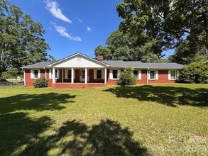 Building Photo - 7381 Lockhart Rd