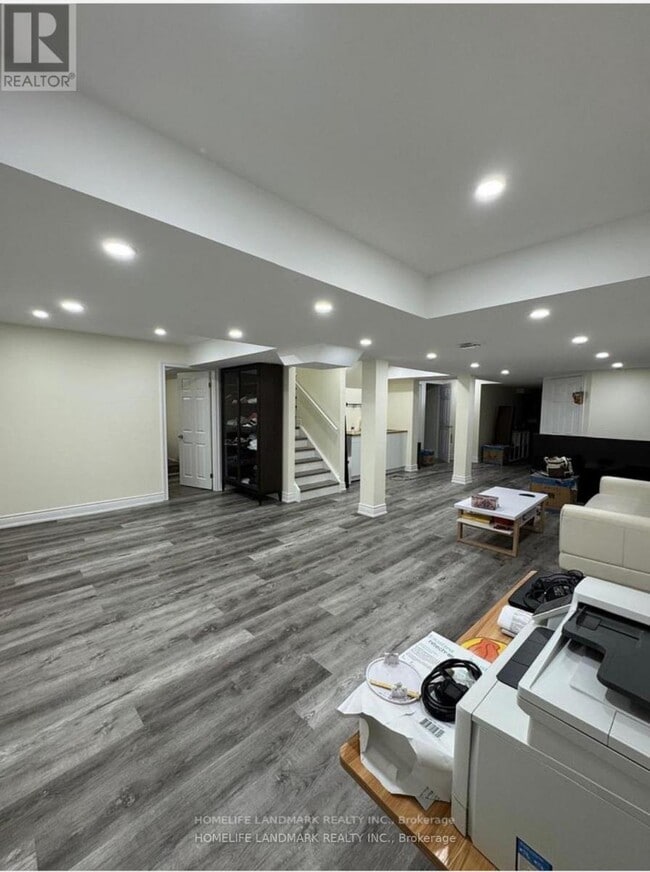 Building Photo - 22 Lauren Beth Dr