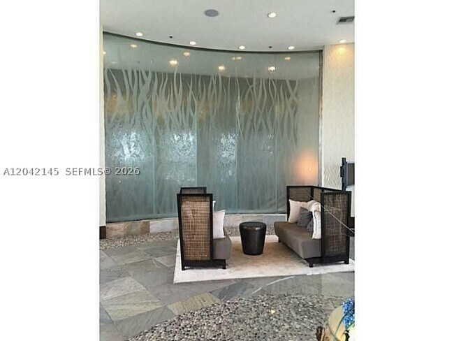 Foto del edificio - 2641 N Flamingo Rd