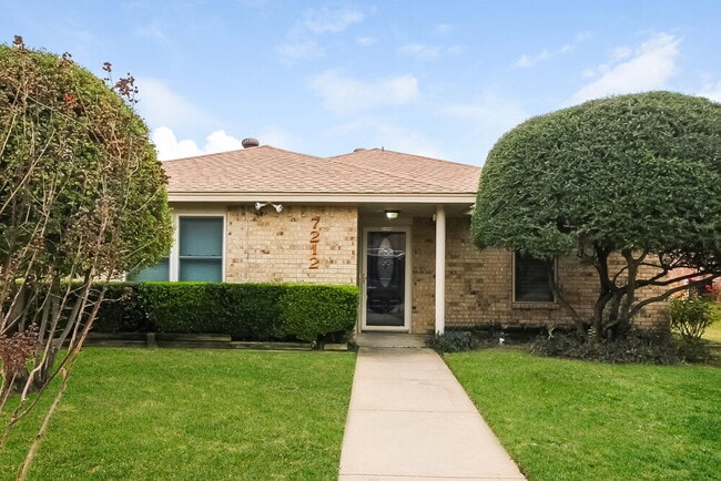 Building Photo - 7212 Elderberry Ln