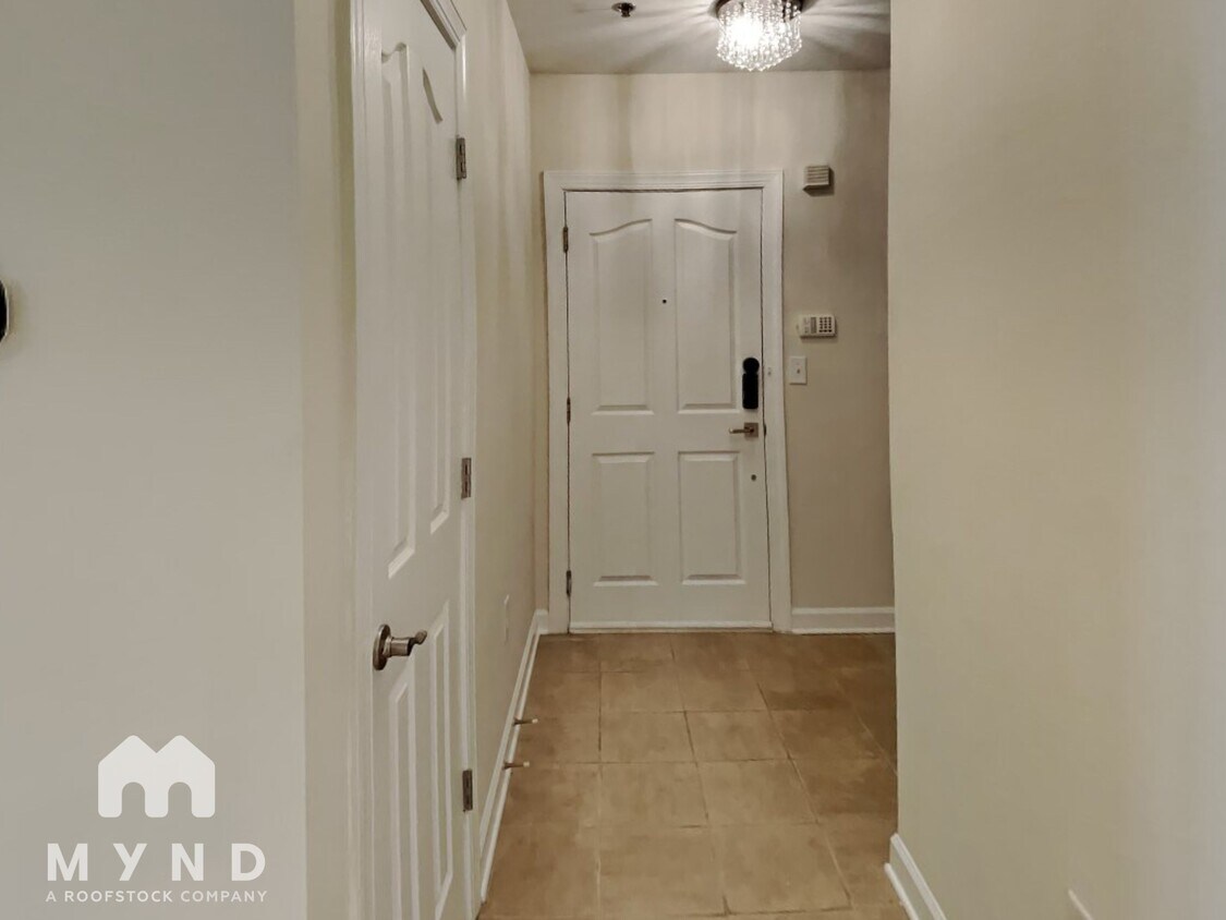 Foto principal - 850 Piedmont Ave NE