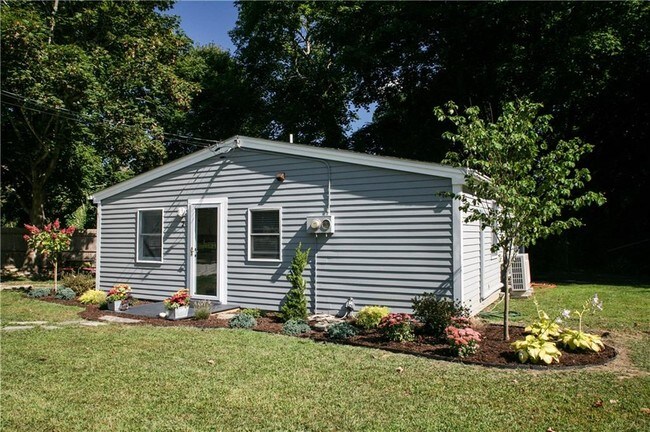 Building Photo - 2 Indian Terrace