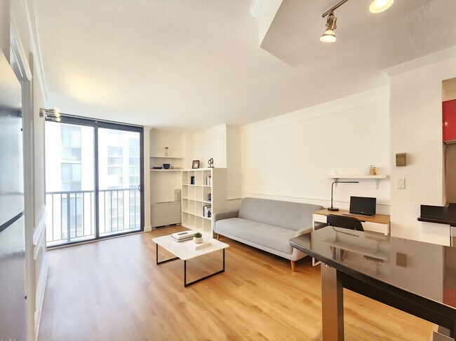 Foto del edificio - 4242 East West Hwy