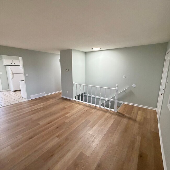 Foto del edificio - Remodeled Two bedroom duplex in Kellogsville School District!