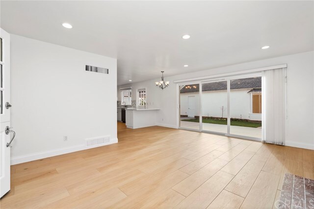 Foto del edificio - 427 Belvue Ln