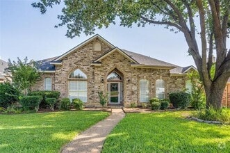 Building Photo - 2913 Bellerive Dr