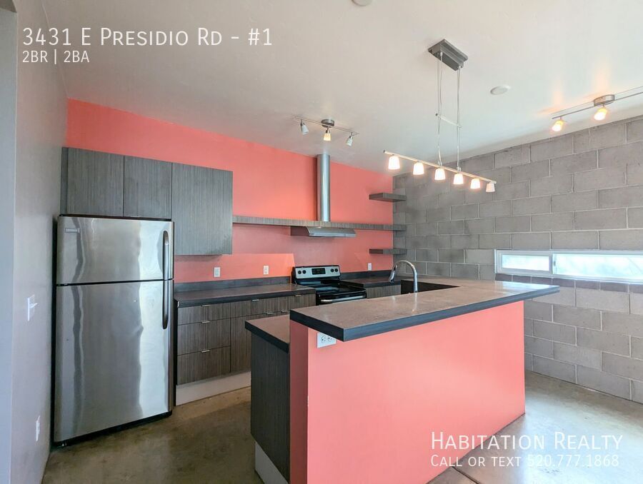 Foto principal - Rare opportunity to rent 2 bed/2 bath unit...