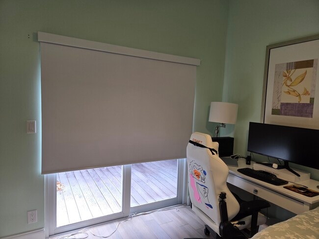 Building Photo - 513 NW 48th Ave