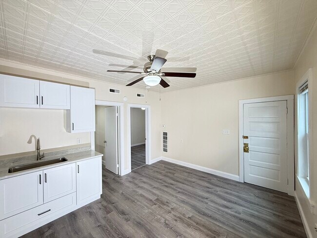 Foto del edificio - 227 White St