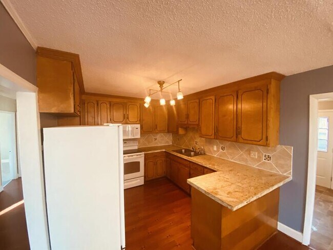 Foto del edificio - 2924 Evans Rd