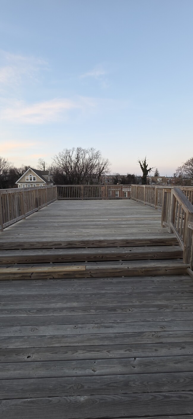 Photo - 2461 Shirley Ave Townhome