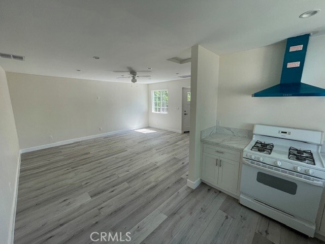 Building Photo - 7019 Geyser Ave