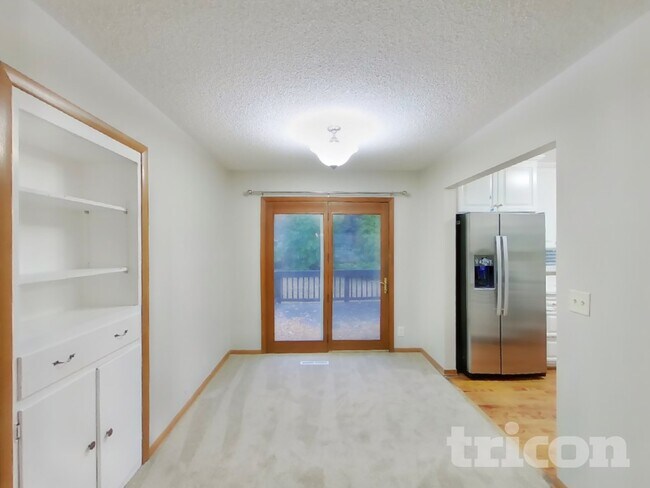 Foto del edificio - 6928 45th Pl N