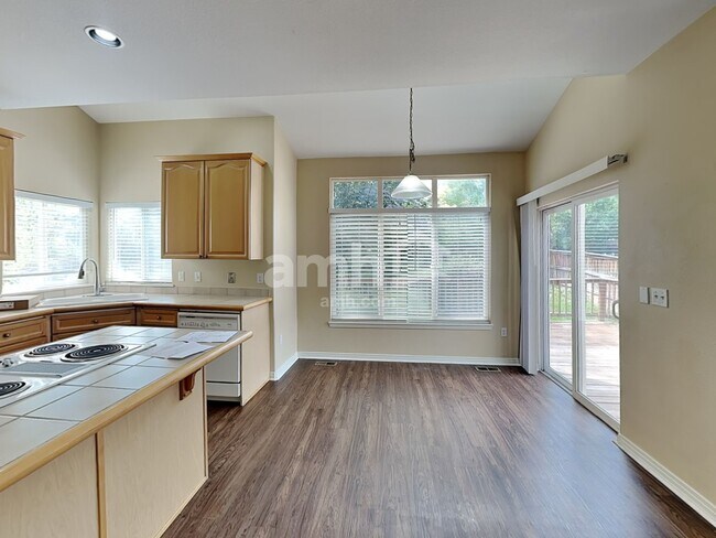 Foto del edificio - 4244 Lark Sparrow St