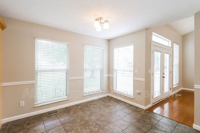 Building Photo - 1194 Creekstone Dr