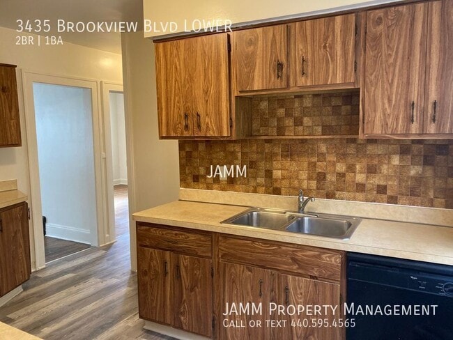 Building Photo - 3435 Brookview Blvd
