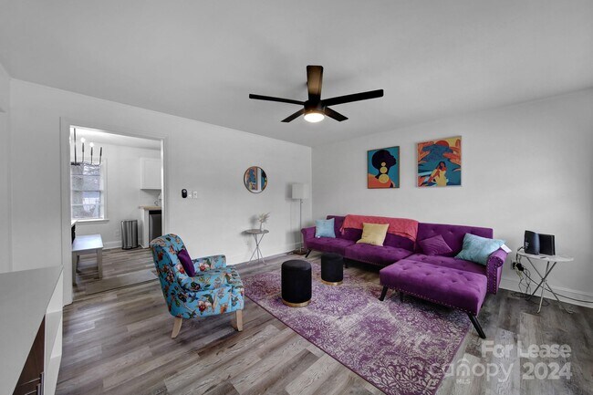 Building Photo - 1838 Eastway Dr