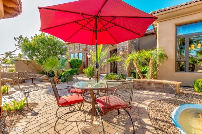 Foto del edificio - 5 br, 4.5 bath House - 3688 E Runaway Bay Pl