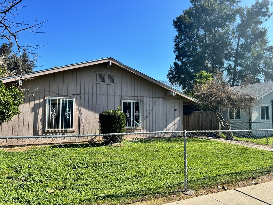 Building Photo - 618 Mayor Ave