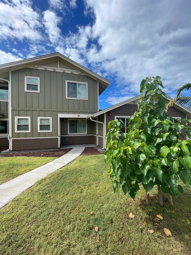 Building Photo - 263 Kahoma Village Loop