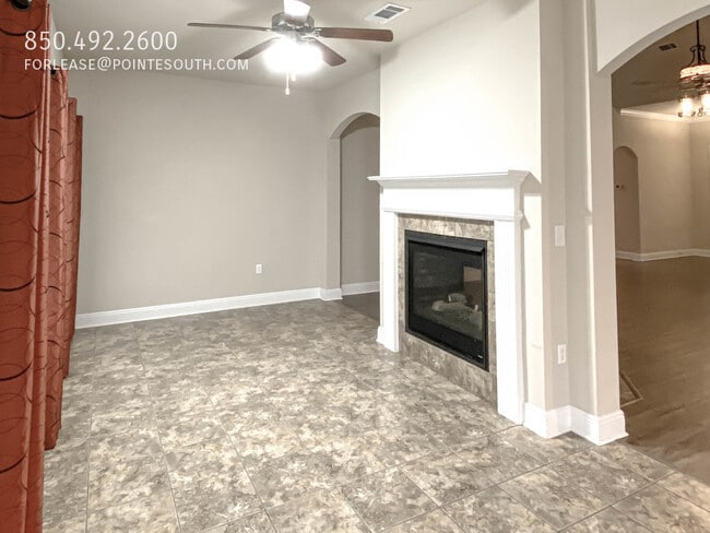 Building Photo - 609 Royal Troon Cir
