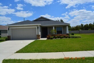 Building Photo - 3858 Fieldstone Cir