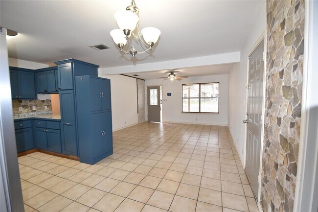 Foto del edificio - 608 Wilkes St