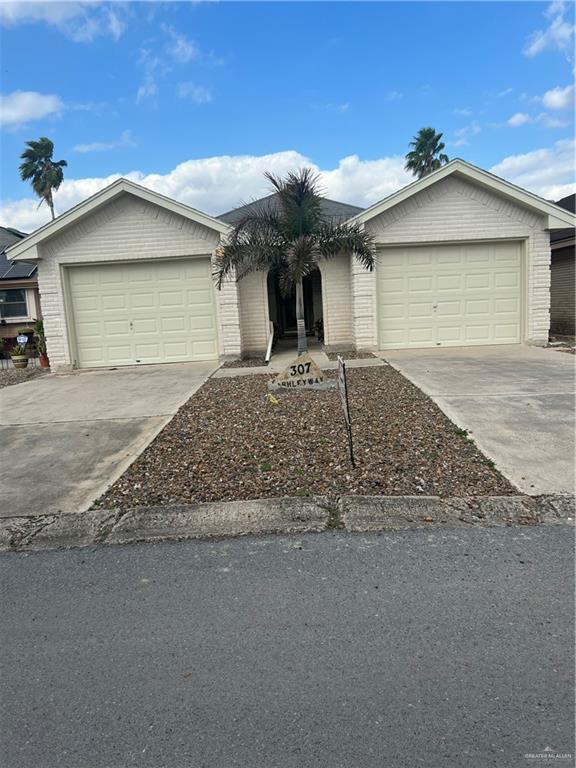 Primary Photo - 307 Ashley Way