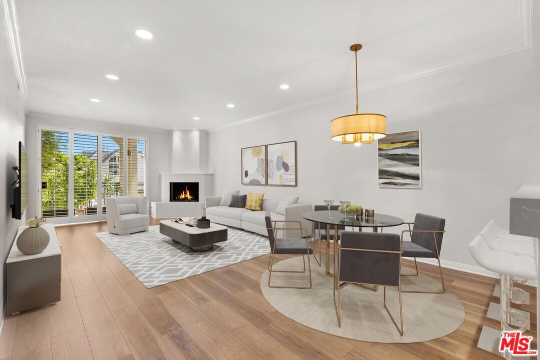 Foto principal - 4619 E 4th St