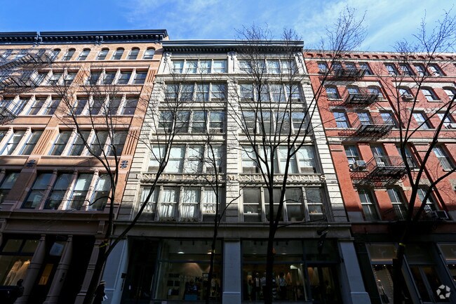 Foto del edificio - 116-118 Wooster St