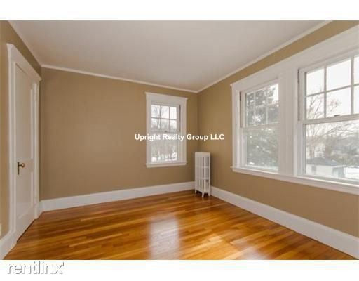 Building Photo - 2 br, 1.5 bath Apartment - 62 Cloverdale Rd