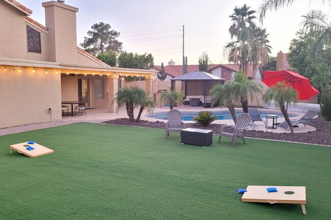 Foto del edificio - Stylish Home in Scottsdale|HeatedPool & Ho...