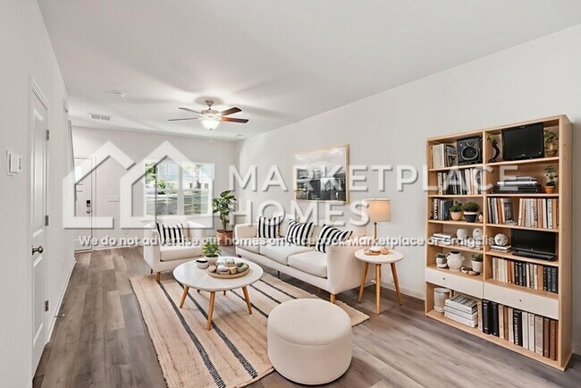 Foto del edificio - 3719 Oakwood Rd