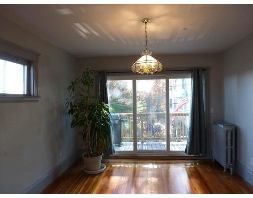Building Photo - 7 Weymouth Ave