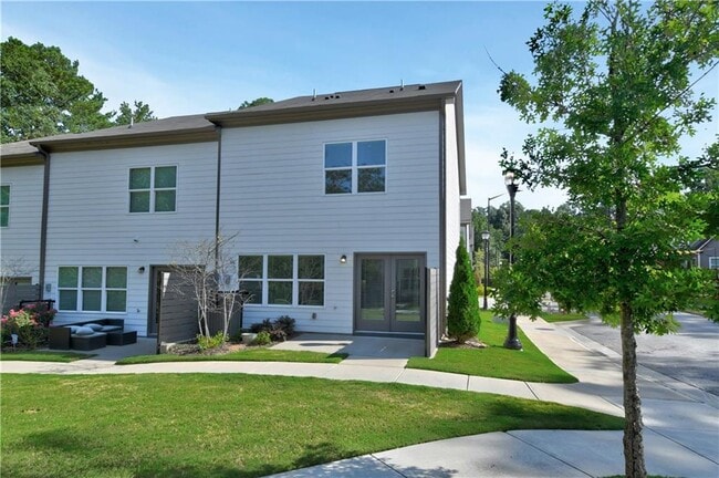 Building Photo - 2867 St Elizabeth Wy NW