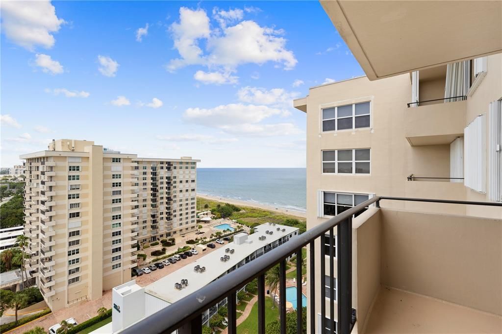 Foto principal - 2000 S Ocean Blvd