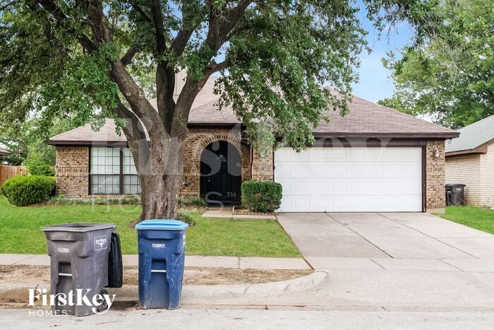 Foto principal - 2716 Poplar Spring Rd