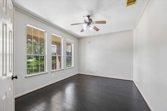 Building Photo - 6302 Pepper Hollow Ln