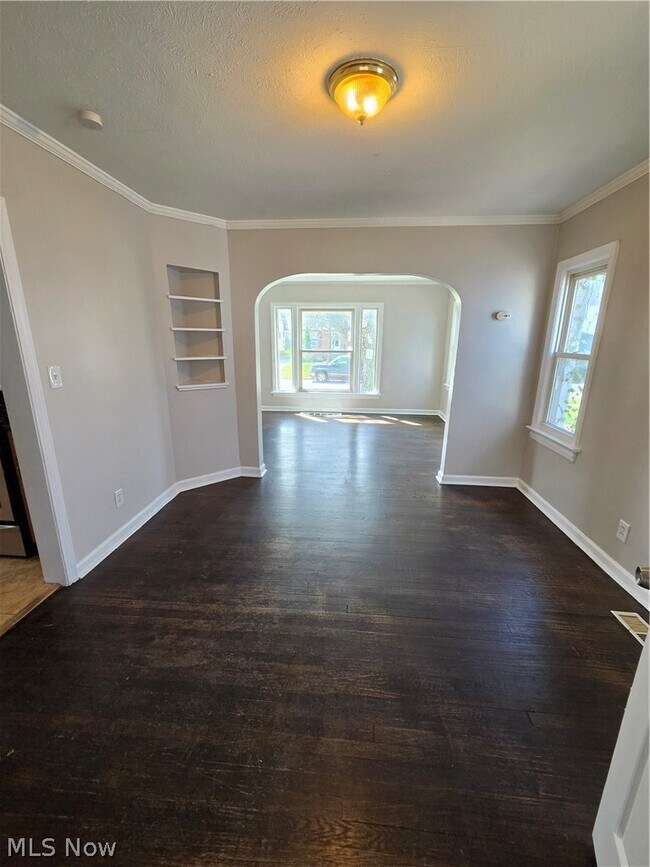 Foto del edificio - 3757 Grosvenor Rd