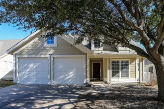 Building Photo - 409 Creekview Dr