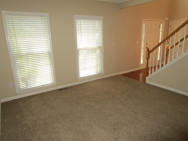 Foto del edificio - 7445 Bronson Way