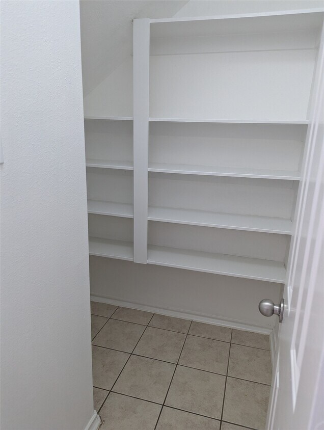 Foto del edificio - 16515 Beckland Ln