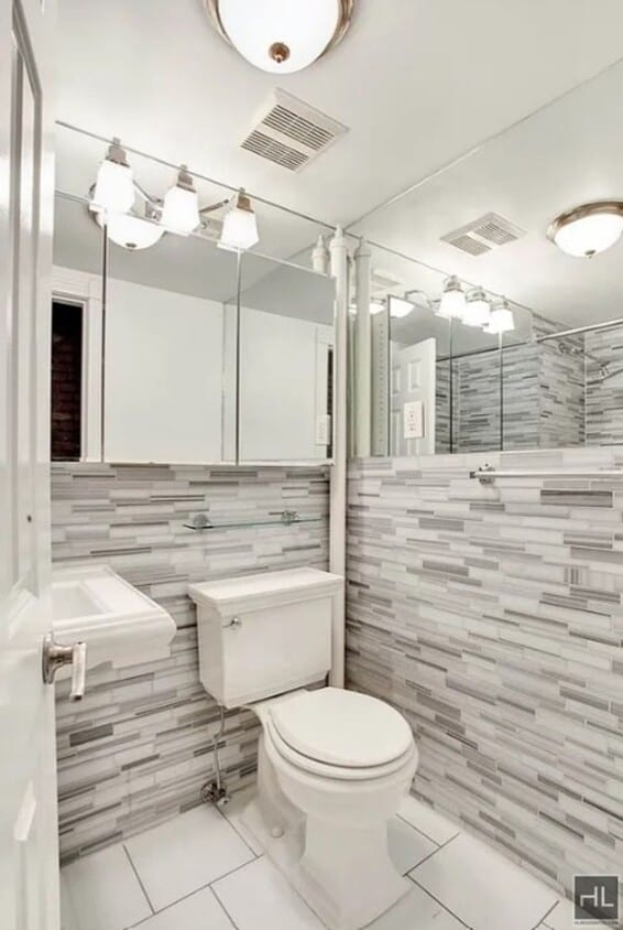 Building Photo - W 14TH ST.