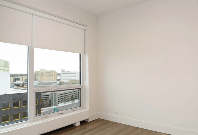 2BT6-SE - UXBorough Living