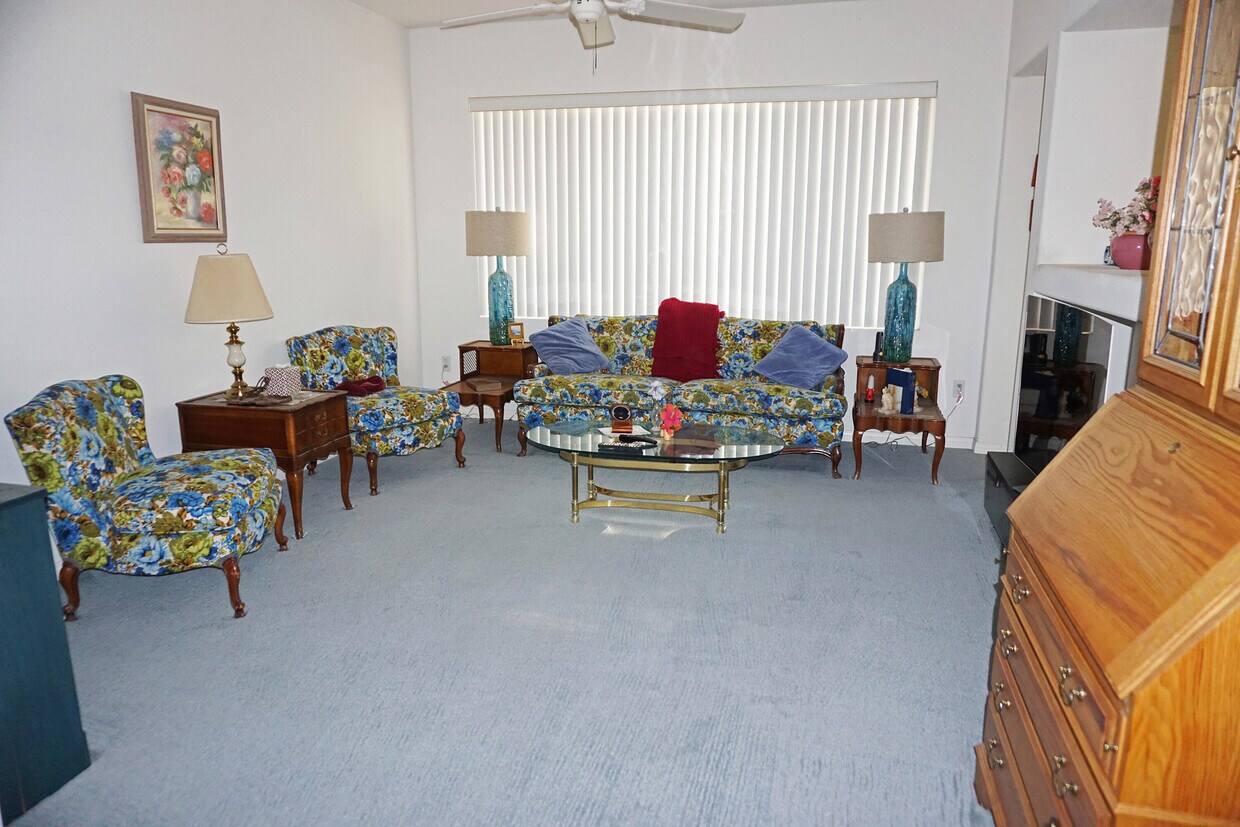 Primary Photo - 78984 Spirito Ct