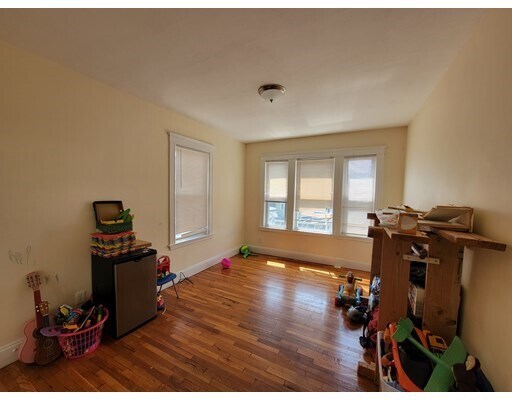 Building Photo - 454 Washington Ave